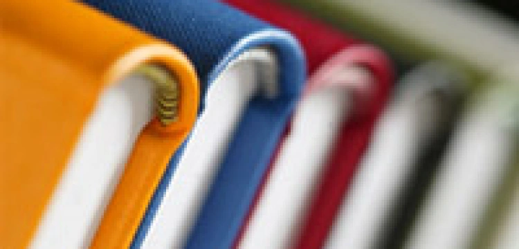 Bronisław Wildstein z nagrodą im. Józefa Mackiewicza