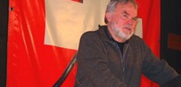 Neonaziści sięgają po byłych komunistów