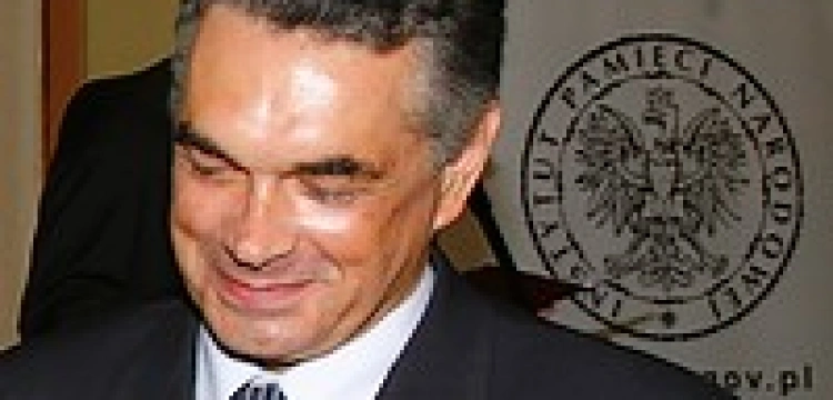 Nowi Kustosze Pamięci Narodowej. Wśród nich ks. Isakowicz-Zaleski i Janusz Kurtyka