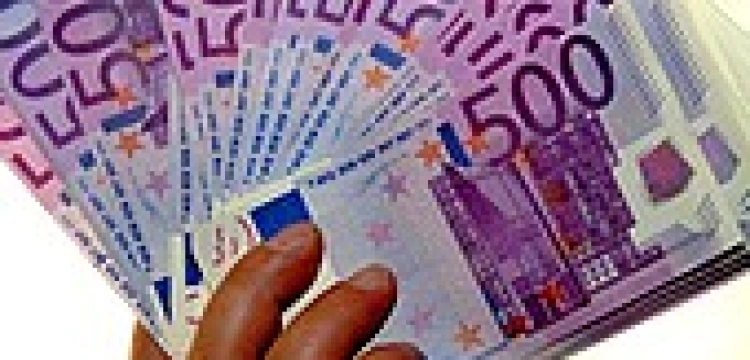 Polska będzie ratować euro. Pieniędzmi z  rezerw NBP