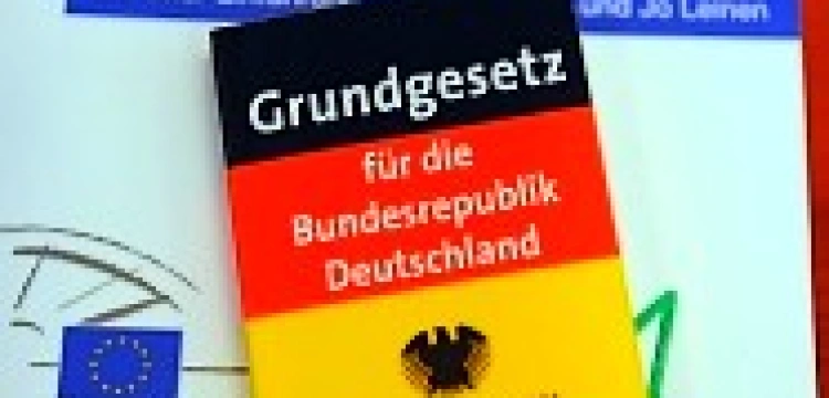 Stauffenberg nie przepuści niemieckim politykom