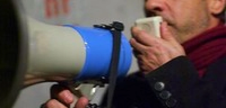 Rosyjski dysydent niepotrzebnie rezygnował z polskiego odznaczenia?