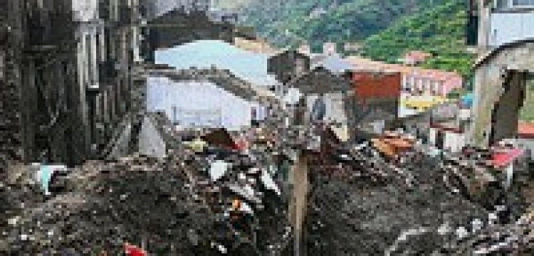 Benedykt XVI wzywa do niesienia pomocy Haiti