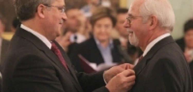 Komunistyczny prokurator odznaczony przez prezydenta