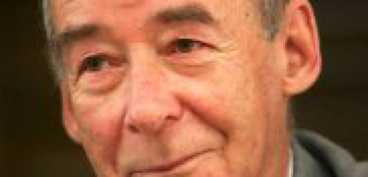 Paczkowski dla Fronda.pl: Może trzeba poszukać komercyjnego sponsora aby kontynuować ekshumację na Powązkach