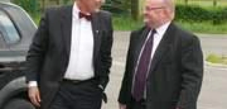 Szlęzak i Korwin-Mikke będą oskarżać w pokazowym procesie przywódców powstania warszawskiego