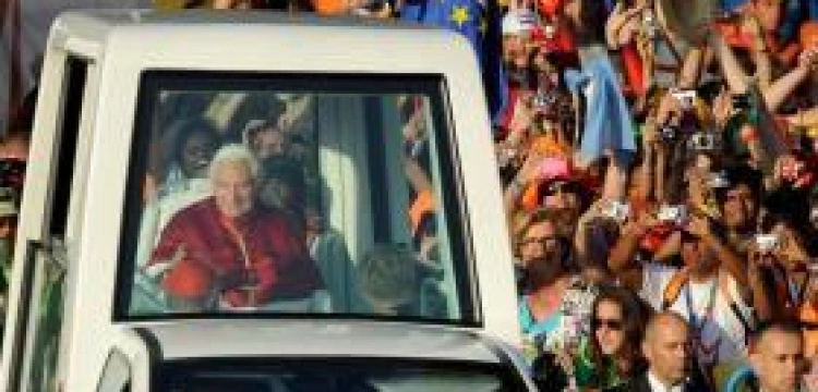 Dwa miliony pielgrzymów na papieskiej mszy!