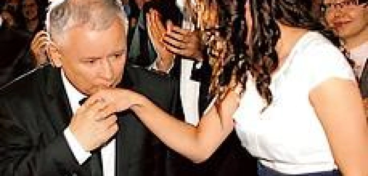 Brzezińska: Tonący kobiety się chwyta?