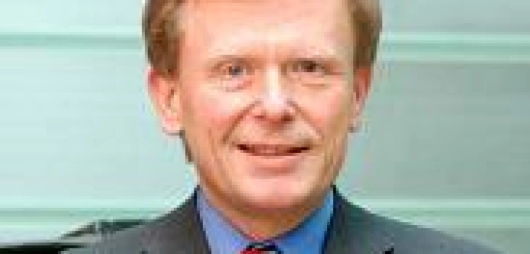 Rzecznik LOT: Nie walczymy z chrześcijaństwem