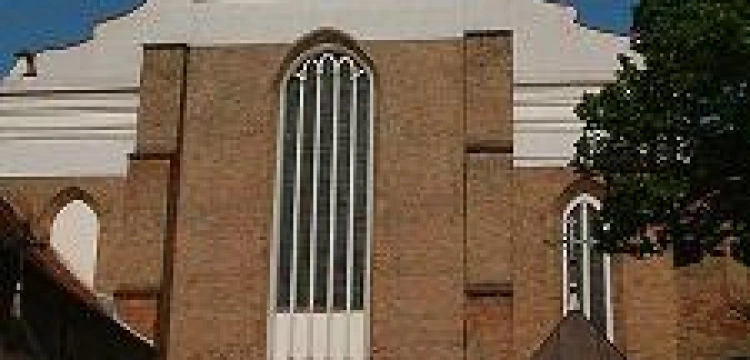 Trzy hostie na warciańskich łąkach - przypomnienie poznańskiego cudu eucharystycznego