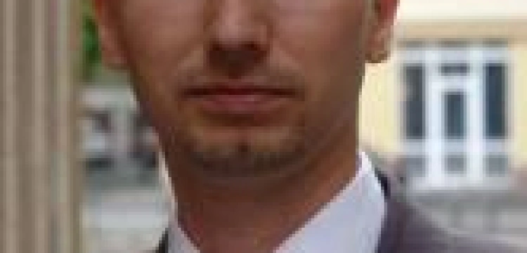 Rzecznik MEN-ipulator podał się do dymisji