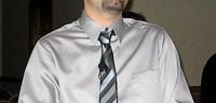 "Tato, mogę to zabić?"