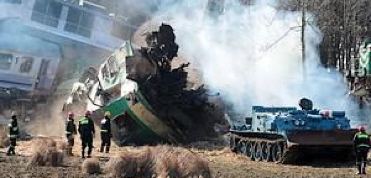 "Państwo działa dobrze, bo sprawie zorganizowało pogrzeby"