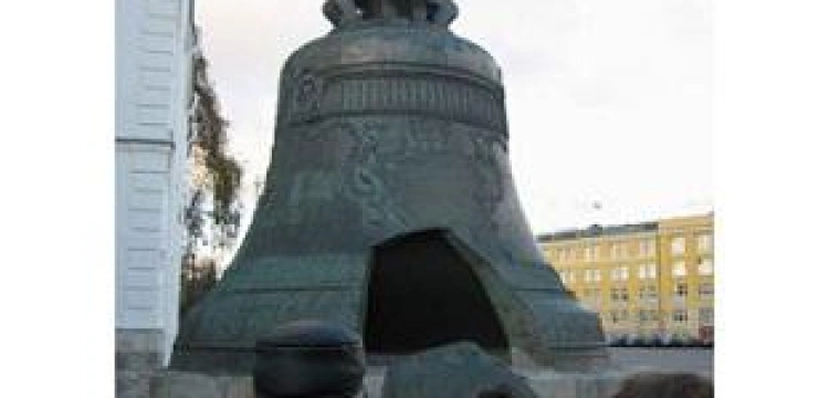 Dzwon na rocznicę wypędzenia Polaków
