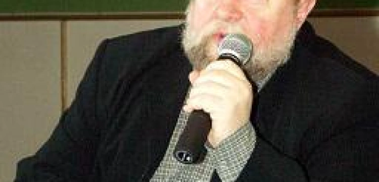 Polacy nie chcą mówić po polsku?