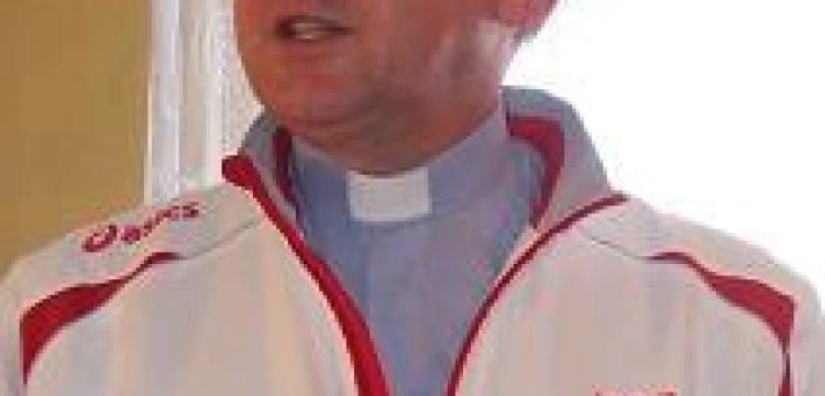 Duszpasterz sportowców: Kościoły będą otwarte dla kibiców Euro 2012
