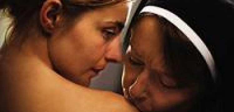 Miłość posiada wiele kolorów, a nie tylko purpurowy jak to okłamał Panią tępy Freud, czyli o filmie "W imieniu diabła"