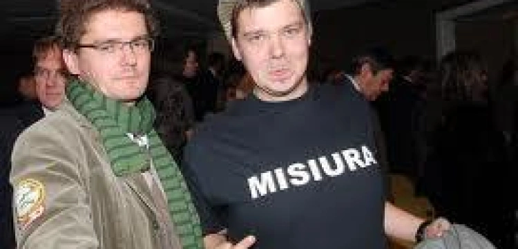 Głód zagląda w oczy czyli Figurskiego dopada bieda