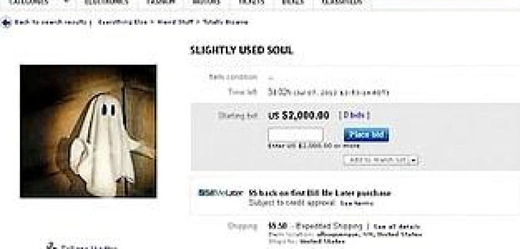 Dusza wystawiona na eBay. Głupi żart czy znak czasów?