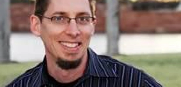 Człowiek wychowany przez lesbijki broni socjologa zaszczutego przez środowiska gejowskie!