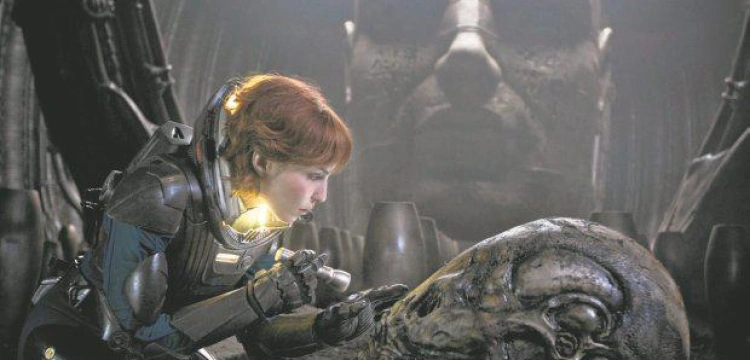 Solidny "Prometeusz" porywa mimo, że nie jest "Obcym"