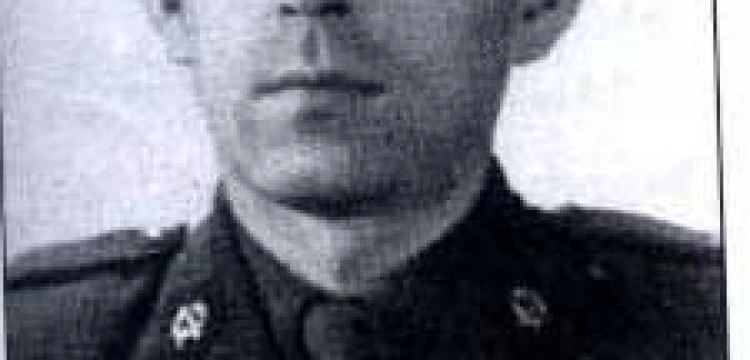 Pogrzeb esbeka z najwyższymi honorami