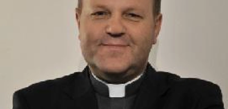 Ks. Sowa: Kościół nie prowadzi wojny z mainstreamowymi mediami