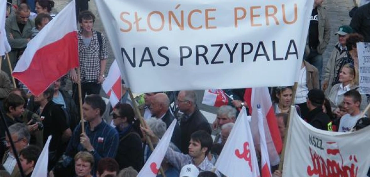 Słońce Peru nas przypala - Fotoreportaż ;) z Marszu &quot;Obudź się Polsko&quot;