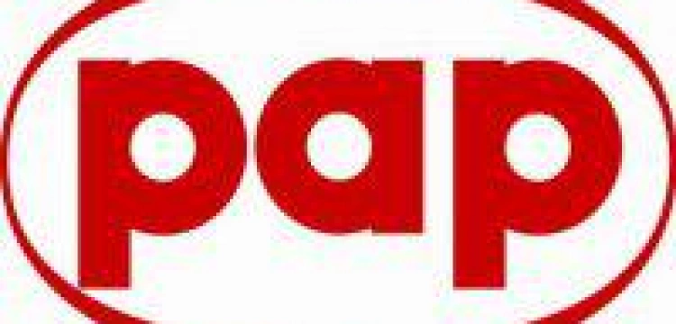 Informacja o depeszach PAP na portalu fronda.pl