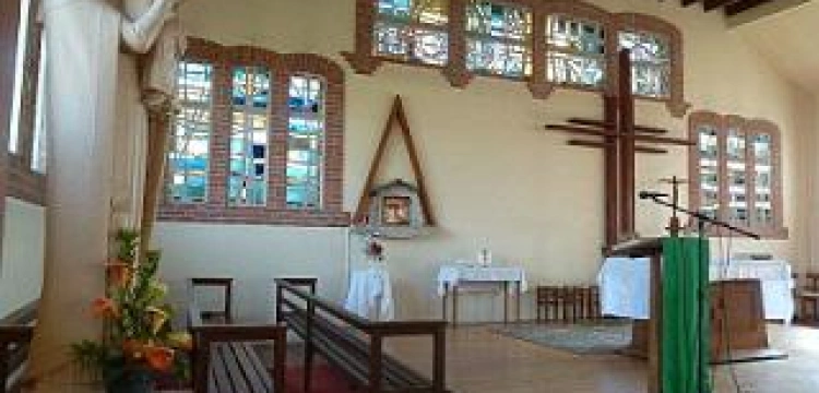 Czy sprzedać kościół katolikom czy muzłumanom. Oto dylemat francuskiego proboszcza