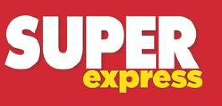 Tego jeszcze nie było: "Super Express" sprzedaje niepoprawne politycznie filmy!