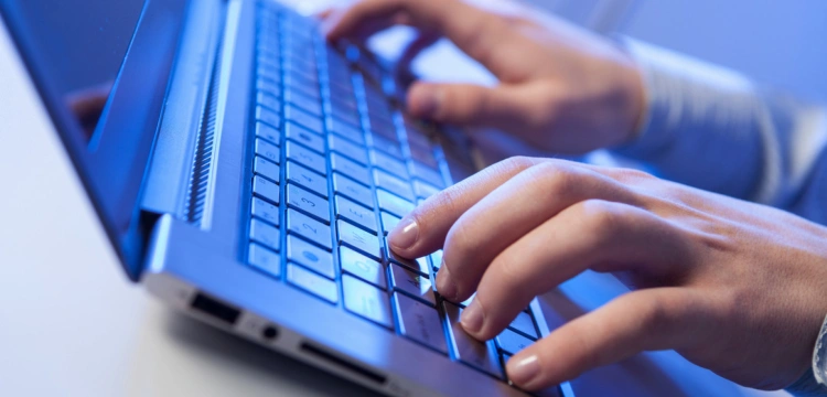 Czy ściąganie z Internetu jest grzechem?