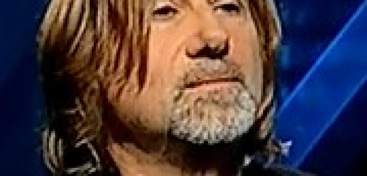 Saramonowicz drwi z Kościoła. Ubaw po pachy!