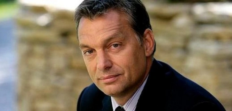 Orban po cichu kibicuje Kaczyńskiemu