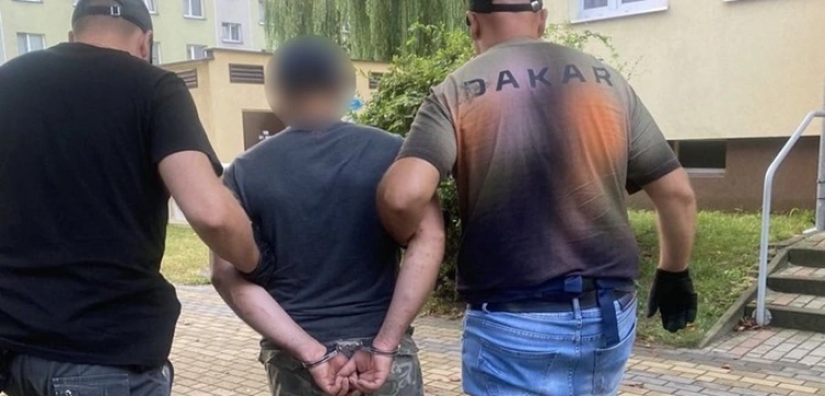 Ukrywał się 10 lat - zatrzymany przez łowców cieni