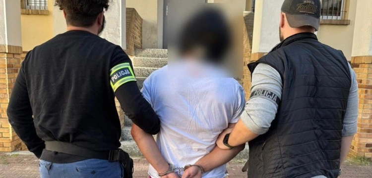 Oszuści z Ukrainy w rękach policji. Jednego deportowano, drugiemu grozi kilka lat odsiadki