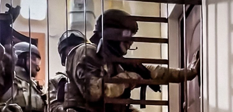 Cela plus: CBA wymierza cios gangowi pseudokibiców. Zatrzymano 3 kolejne osoby