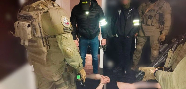 Potężny cios w przestępczość narkotykową. Zatrzymano 12 osób