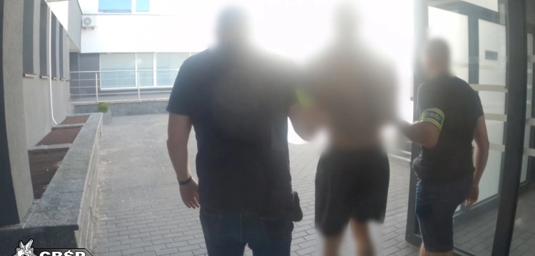 Poszukiwany ukrywał się od lat. Wpadł w ręce policji