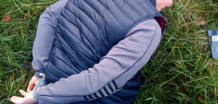 Uderzenie w narkobiznes pseudokibiców. Trzech mężczyzn w rękach policji