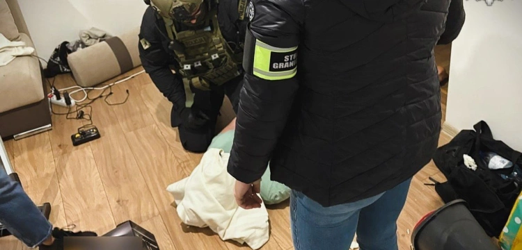 Działali na skalę międzynarodową. Policjanci rozbili gang pseudokibiców