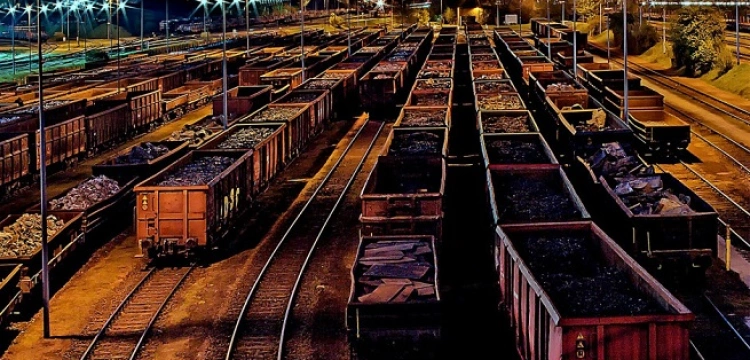 Kazachstan wstrzymuje 1700 wagonów rosyjskiego węgla