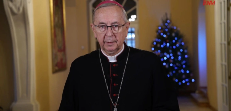 Abp Gądecki: módlmy się za narody zranione terrroryzmem i wojną