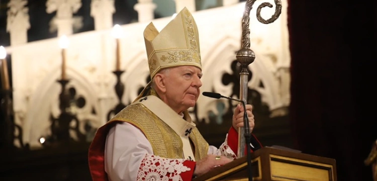 Abp ostrzega: Polska może się rozpłynąć w europejskim superpaństwie