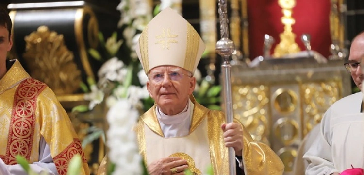 Abp jędraszewski: na miłość Boga odpowiadajmy miłością do braci