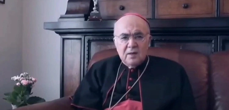 Abp Vigano: Synodalizacja Kościoła ma by narzędziem jego zniszczenia