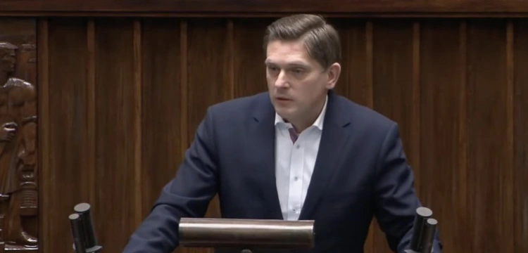 B. Kownacki dla Frondy o aneksie WSI: publikacja uderzy w ludzi służb i tych, którzy uwłaszczali się na państwowym majątku