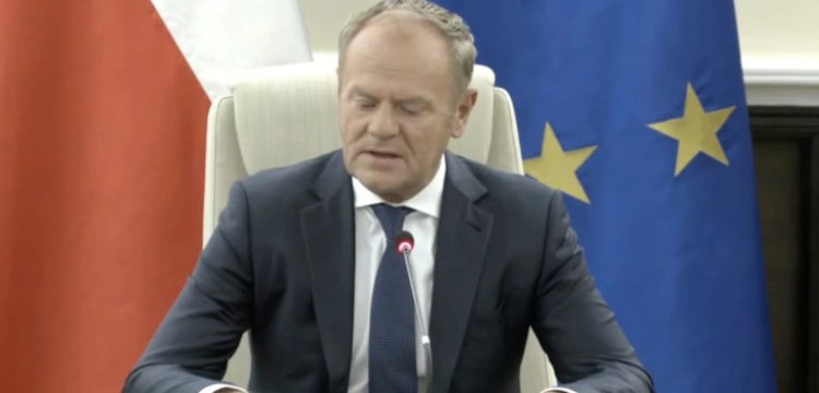 „Sytuacja jest poważna”. Premier: Jesteśmy gotowi odeprzeć ataki