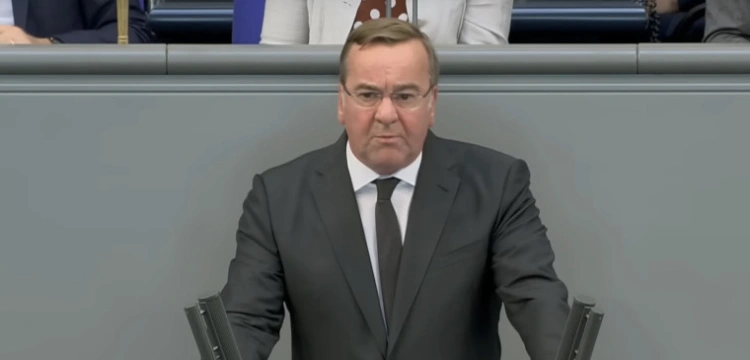 Niemiecki minister obrony: Musimy być gotowi na nową wojnę w Europie