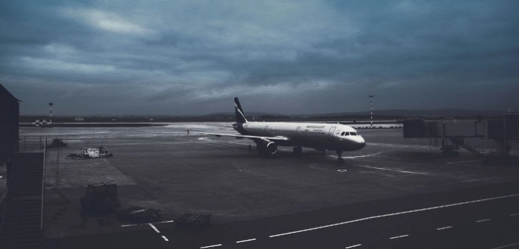 Moskiewskie lotniska zawiesiły pracę w obawie przed ukraińskimi dronami?